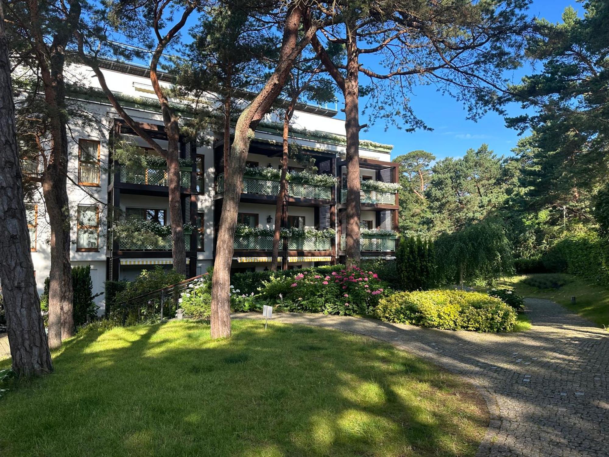 Apartament Bryza - Szczesliwa Dziewiatka Jurata Exteriör bild